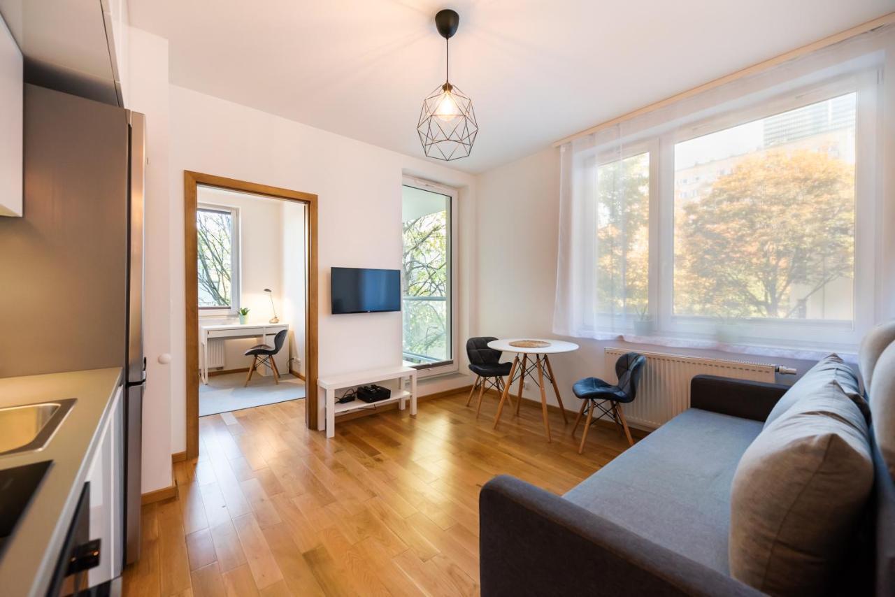 Jaktorowska Comfy Apartment Warsaw Exterior photo
